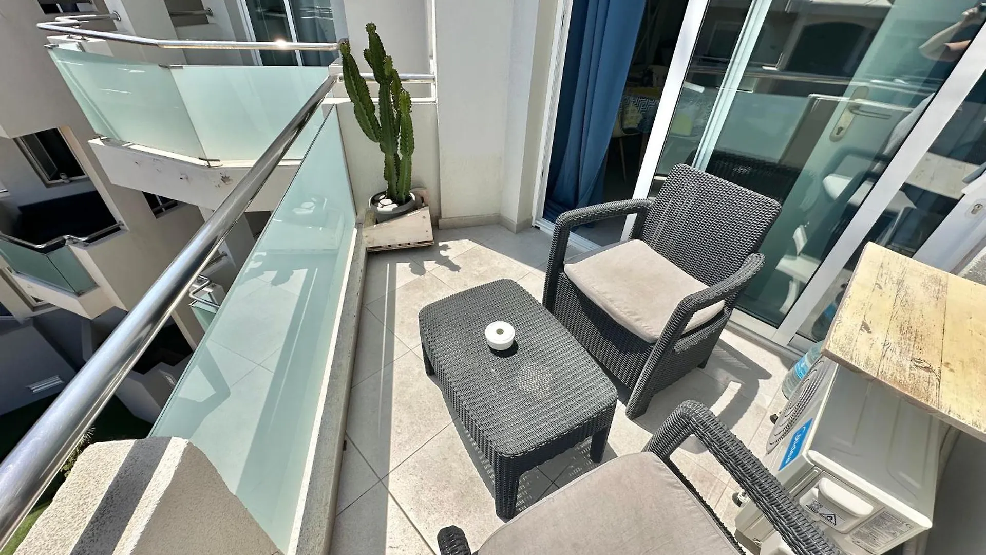 Surfer'S View Pool Ac Wifi Deskterrace And Parking Apartman Corralejo